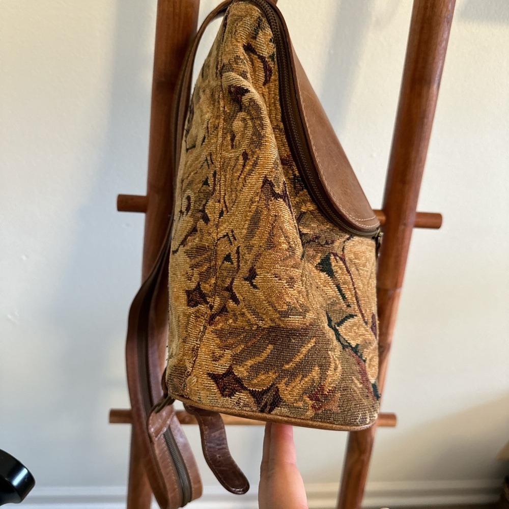 Vintage floral backpack - Picture 6 of 8